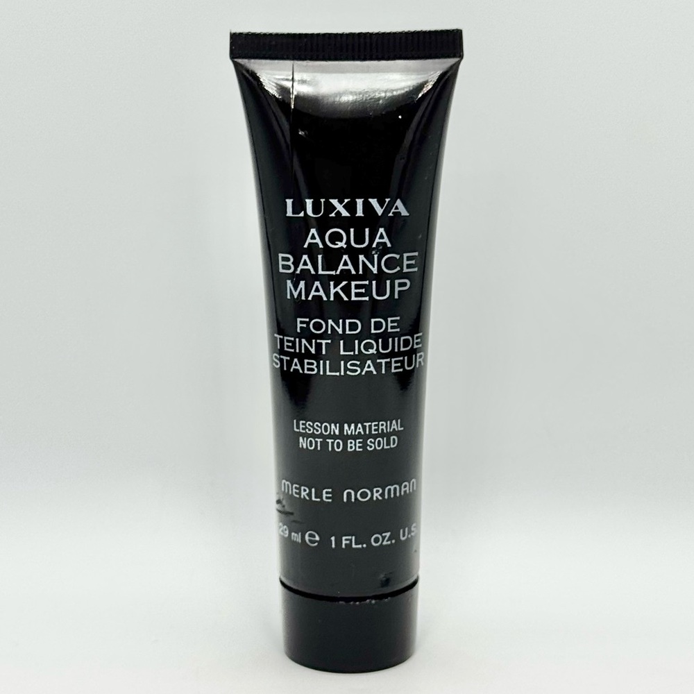 Merle Norman Luxiva Aqua Balance Makeup - M58 - 1 fl. oz.